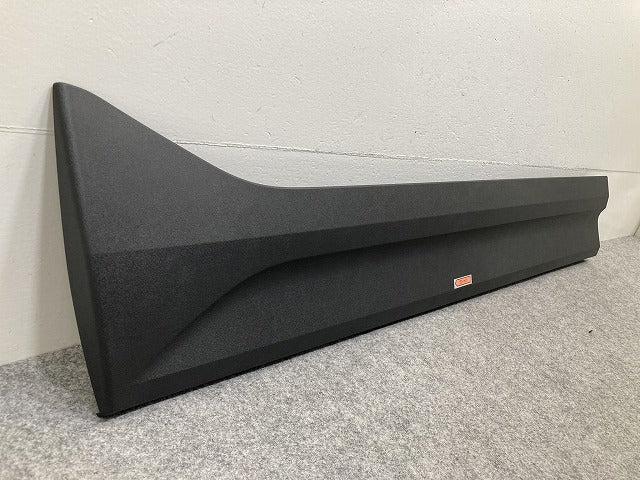 新品!XC40 XB系 純正 左 フロント ドア ロアモール/プロテクター 32409184 素地 ボルボ(152559)