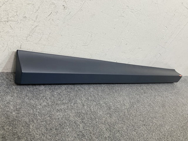 新品!X4 G01/F97 純正 左 フロント ドア モール 139605-14 51138064793 未塗装 BMW(152561)