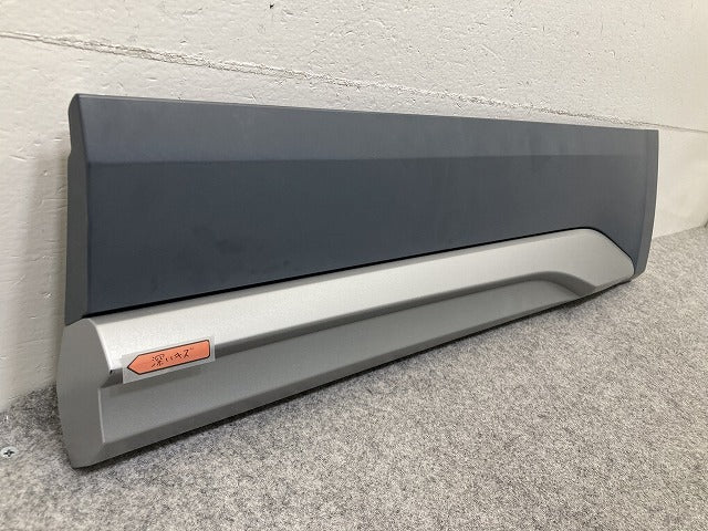 新品!Q5 FY系 純正 左 リア ドア モール/プロテクター 80A.853.969.A 80A853969GGRU 未塗装 アウディ(152567)