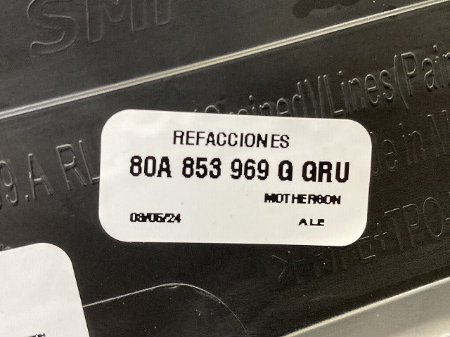 新品!Q5 FY系 純正 左 リア ドア モール/プロテクター 80A.853.969.A 80A853969GGRU 未塗装 アウディ(152567)