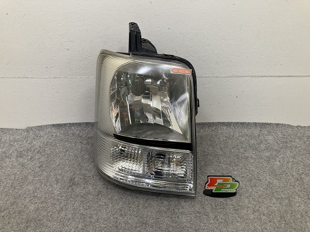 エブリィ DA64V 純正 右 ヘッドライト/ランプ ハロゲン AL Automotive Lighting LE04H6129 35120-68H52 スズキ(152578)
