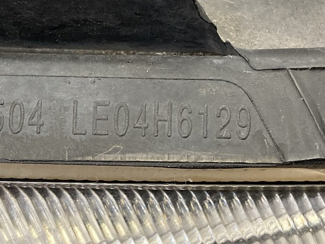 エブリィ DA64V 純正 右 ヘッドライト/ランプ ハロゲン AL Automotive Lighting LE04H6129 35120-68H52 スズキ(152578)