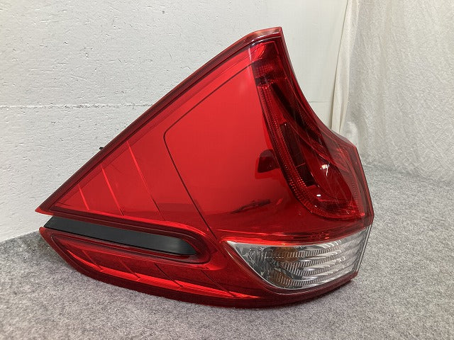 フリード GB5/GB6 純正 左 テールランプ/ライト/レンズ LED KOITO 220-62201 ホンダ(152614)