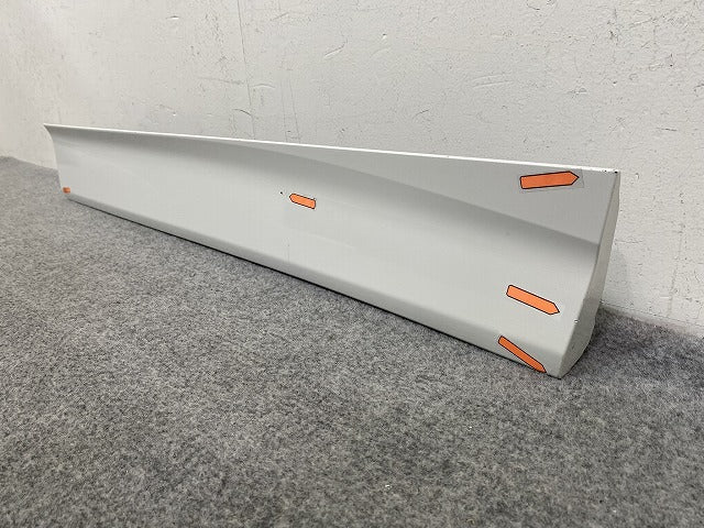 ヴォクシー VOXY 90系 ZWR90W/ZWR95W/MZRA90/MZRA95 純正 右 サイドパネル ドアプロテクター 76903-V1020 ホワイトパール(152621)