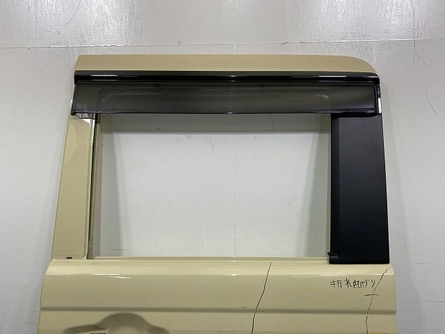 スペーシア MK54S/MK94S 純正 左 スライドドア バイザー付 リア ドア シフォンアイボリーメタリック ZVG スズキ(152634)