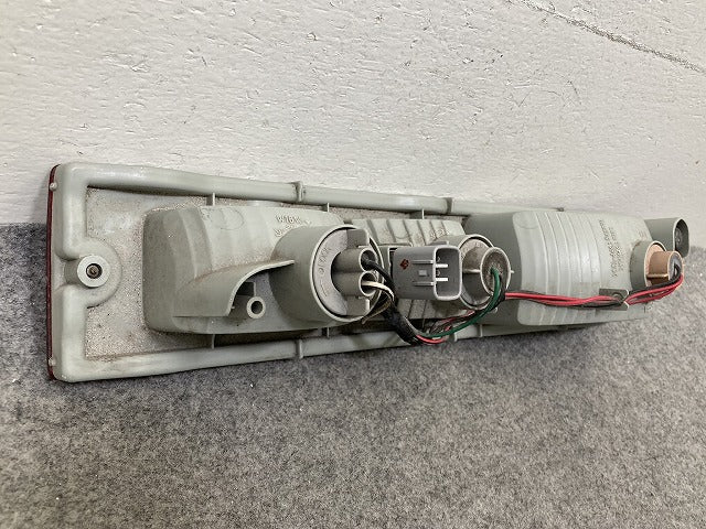 ハイゼット S321V/S331V 純正 左右 テールランプ/ライト/レンズ ハロゲン 2点セット KOITO 220-51771 ダイハツ(152657)