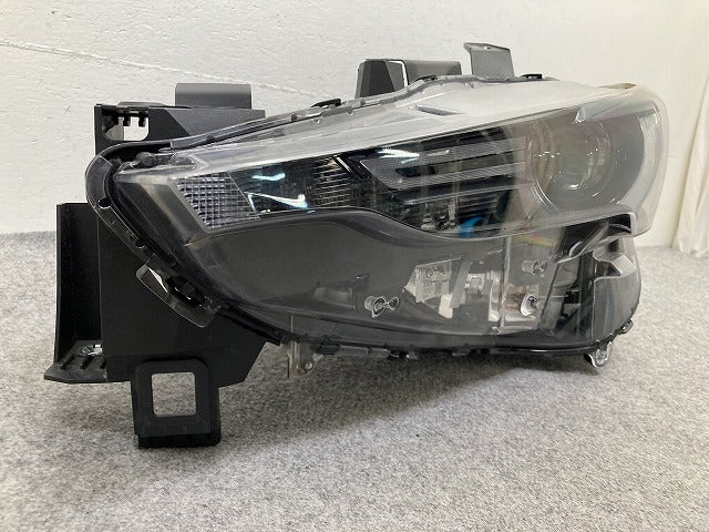 CX-5 CX-8 KFEP/KF2P/KF5P/KG2P/KG5P 純正 前期 左 ヘッドライト/ランプ LED レベライザー 刻印ヒ STANLEY W3953 K124-51-041S(152659)