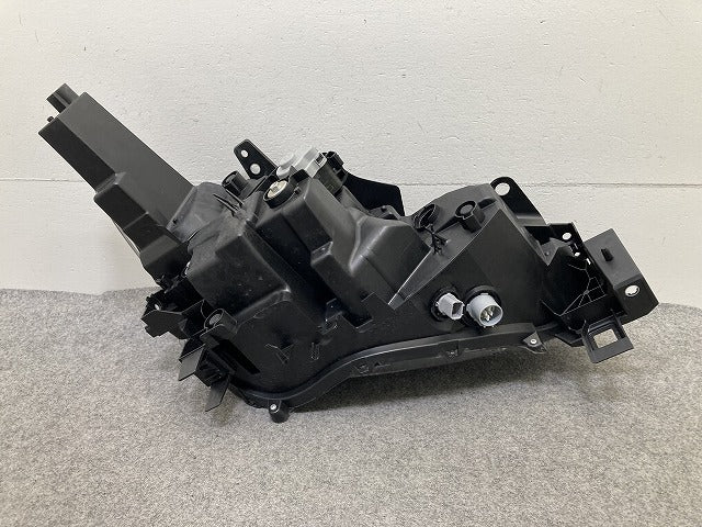CX-5 CX-8 KFEP/KF2P/KF5P/KG2P/KG5P 純正 前期 左 ヘッドライト/ランプ LED レベライザー 刻印ヒ STANLEY W3953 K124-51-041S(152659)