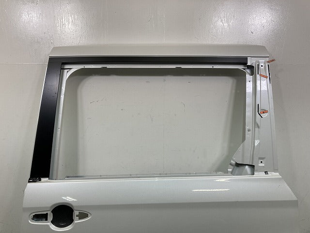 ノア NOAH 90系/MZRA90W/MZRA95W/ZWR90W/ZWR95W 純正 左 リア スライド ドア ホワイトパールクリスタルシャイン 070 トヨタ(152686)