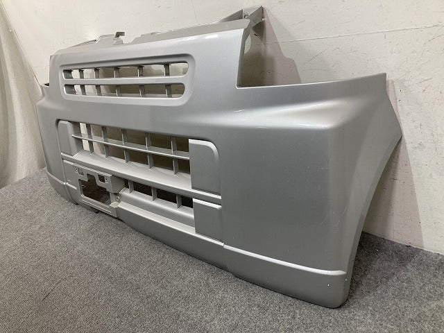 エブリィ DA64V/DA64W 純正 フロント バンパー 7171-68H0 シルキーシルバーメタリック Z2S スズキ(152709)