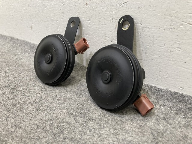 新車取り外し!シビック タイプR FL5 純正 左右 ユーロ ホーン 2点セット UCL-201/UCL202 ホンダ(152717)
