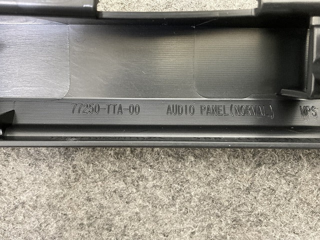 新車取り外し!N-BOX NBOX Nボックス JF3/JF4 純正 オーディオパネル センターパネル インパネ 77250-TTA-00 素地 ホンダ(152722)
