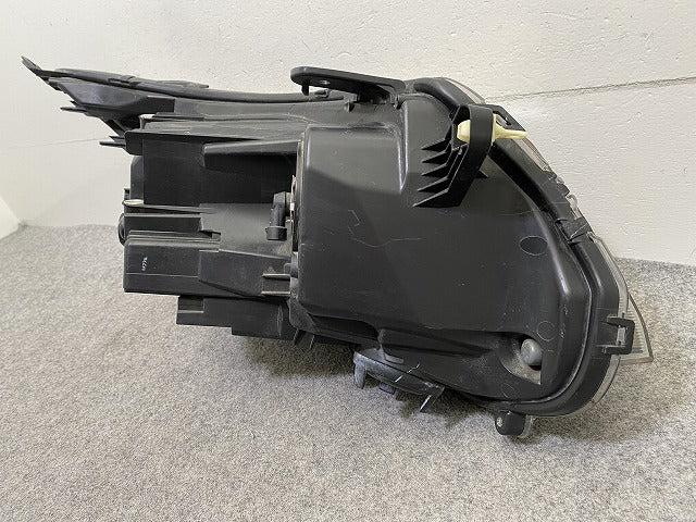 ステップワゴン スパーダ/RP3/RP4/RP5 純正 右 ヘッドライト/ランプ LED AL Automotive Lighting LE4C6331 33150-TAA-911(152735)