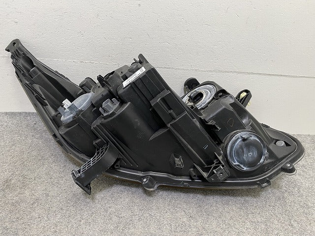 ステップワゴン スパーダ/RP3/RP4/RP5 純正 右 ヘッドライト/ランプ LED AL Automotive Lighting LE4C6331 33150-TAA-911(152735)